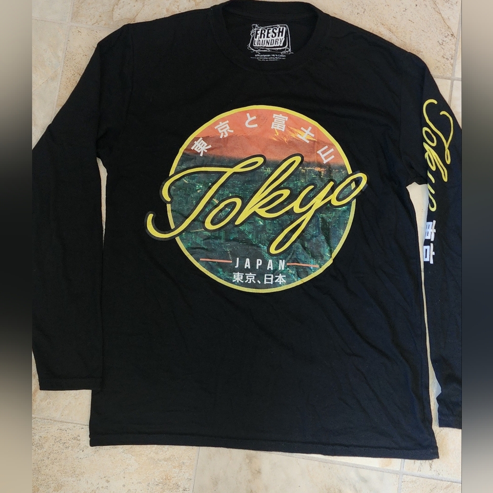 Ling sleeve black shirt medium Tokyo Japan